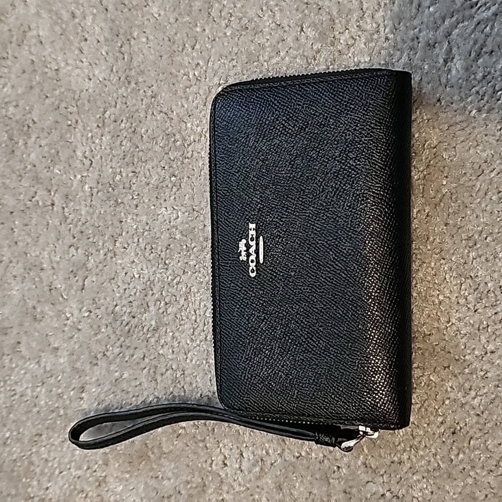 Wristlet